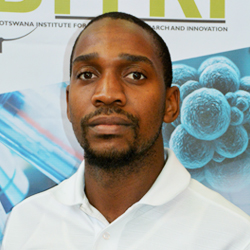Richard Makhura<span class='wpmtp-job-title'>Associate Researcher, Nanomaterials</span>